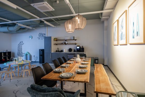 kitchen fully fitted